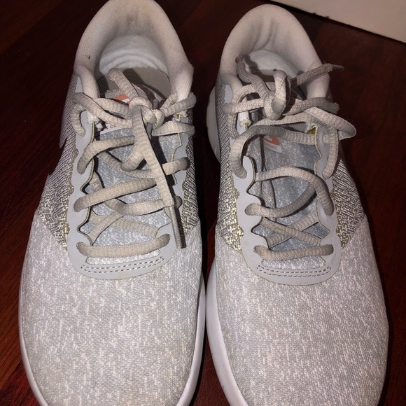 Nike sneakers - Picture 4 of 4